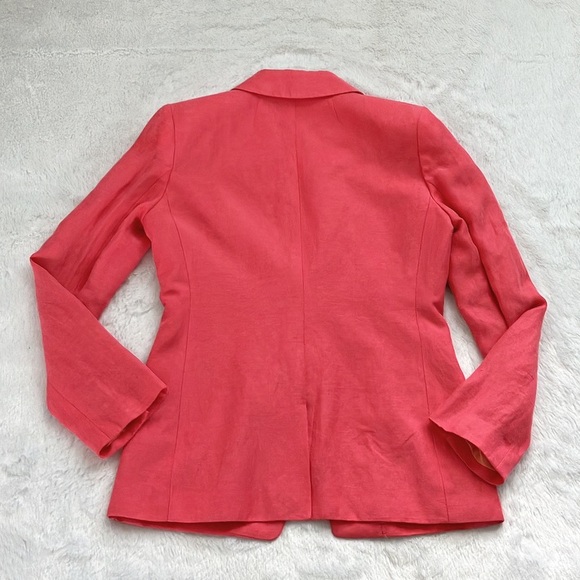 Like New J. Crew Helena Blazer in Chelsea Linen Cupro Blend, Size 2 - Picture 7 of 12